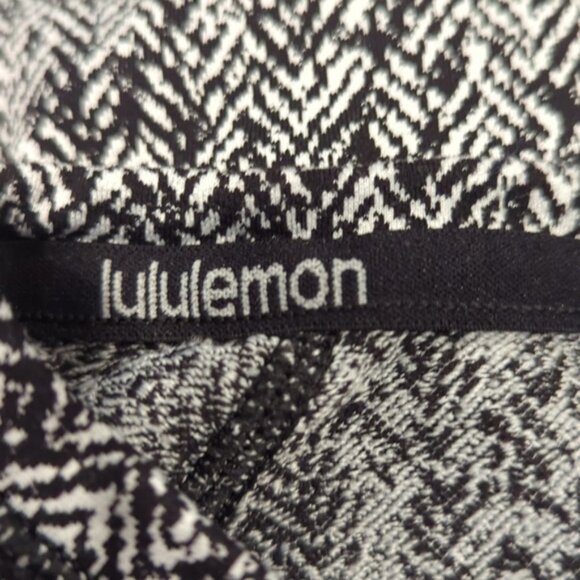 Lululemon Runderful Long Sleeve Scattered Herringbone Black White - Picture 8 of 12